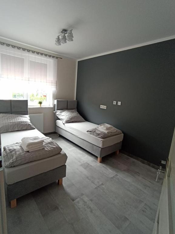Apartament Бжег Екстериор снимка