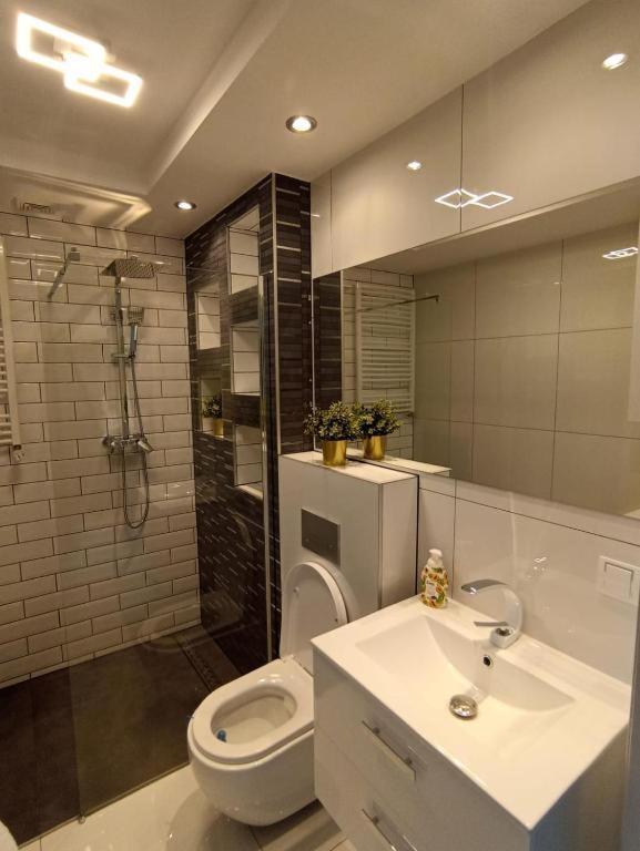 Apartament Бжег Екстериор снимка